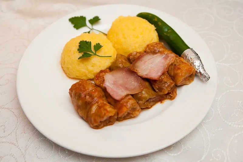 Catering Pomeni Nunti Botezuri Casa Ianis - 2 Catering Pomeni Nunti Botezuri Casa Ianis - 2