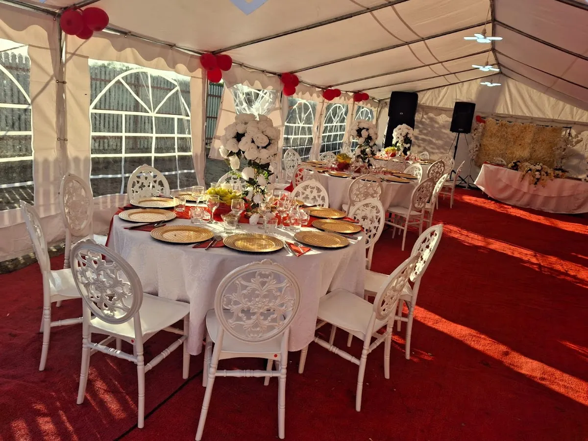 Catering Pomeni Nunti Botezuri Casa Ianis - 4 Catering Pomeni Nunti Botezuri Casa Ianis - 4