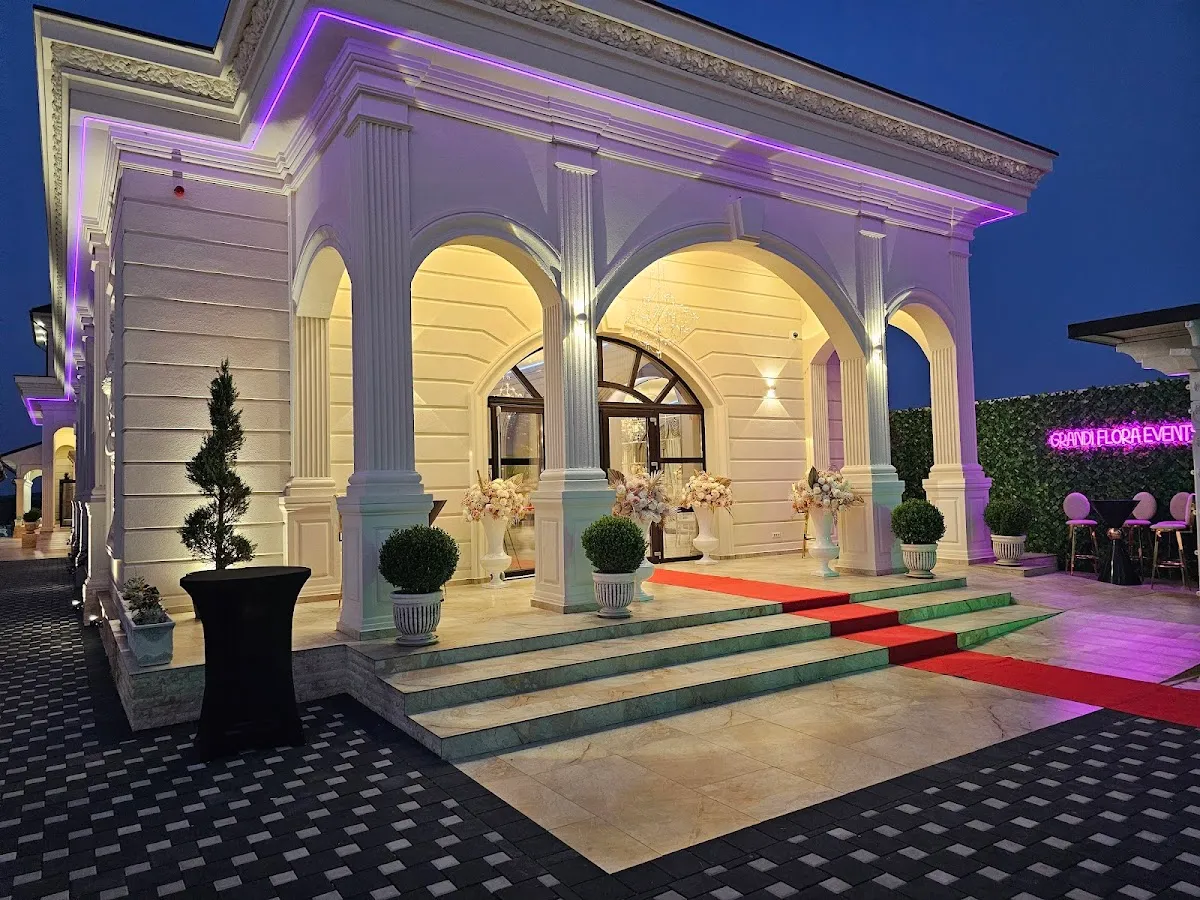 Centru de Evenimente - La Podgoria - 1 Centru de Evenimente - La Podgoria - 1