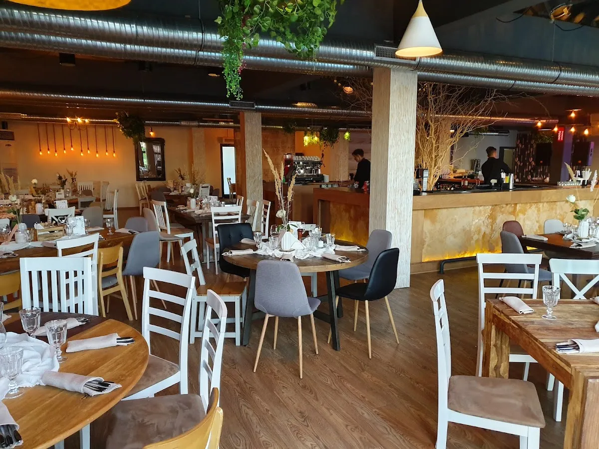 Chicago Pub and Other Social Events - 4 Chicago Pub and Other Social Events - 4