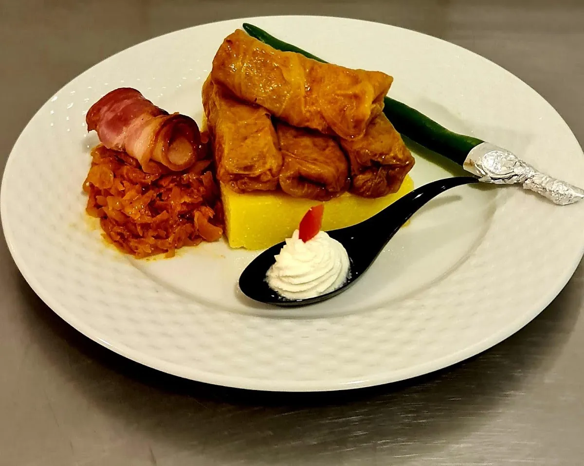 Complex Romantique Palace - 2 Complex Romantique Palace - 2