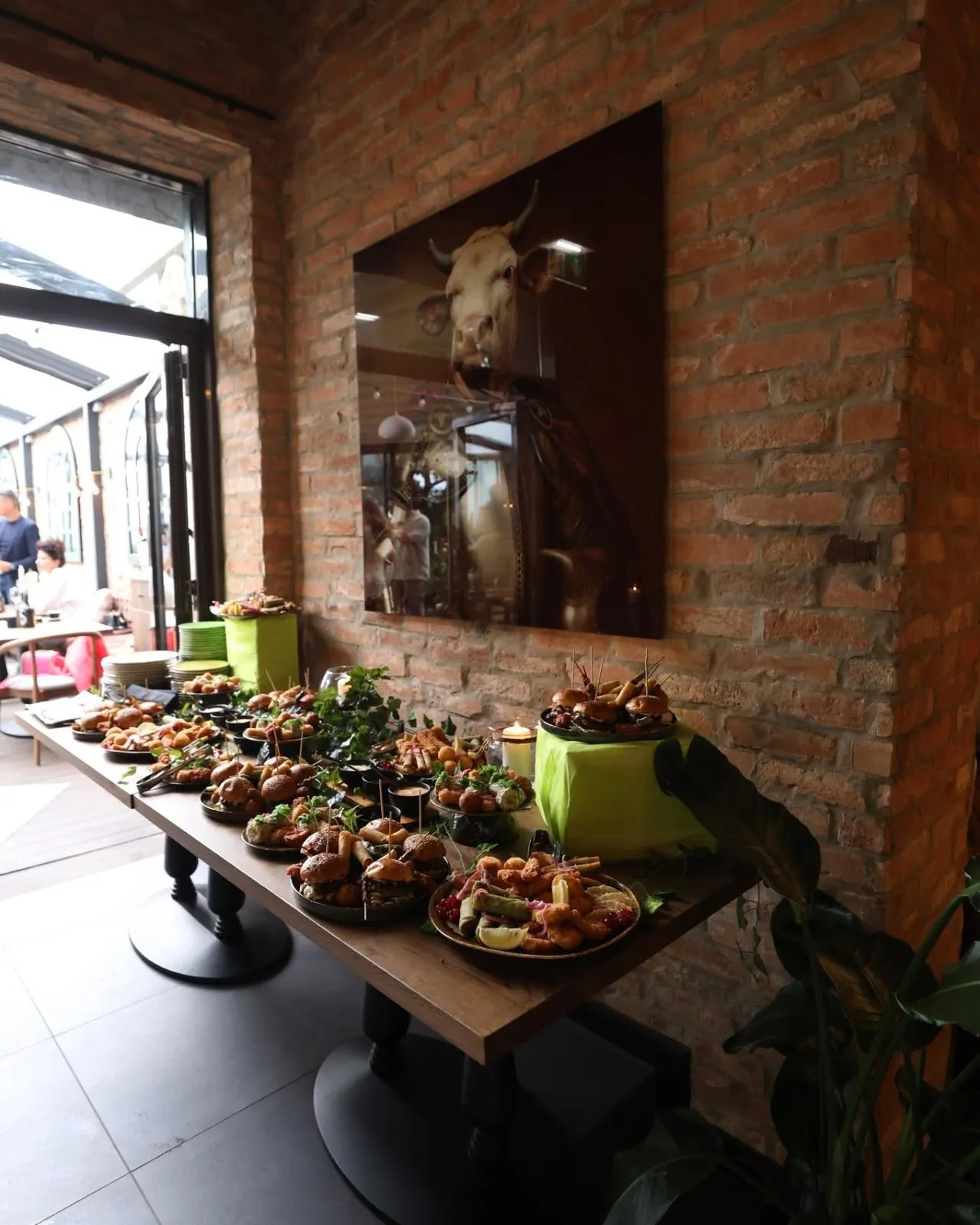 Corner House Galați - fotografie 6