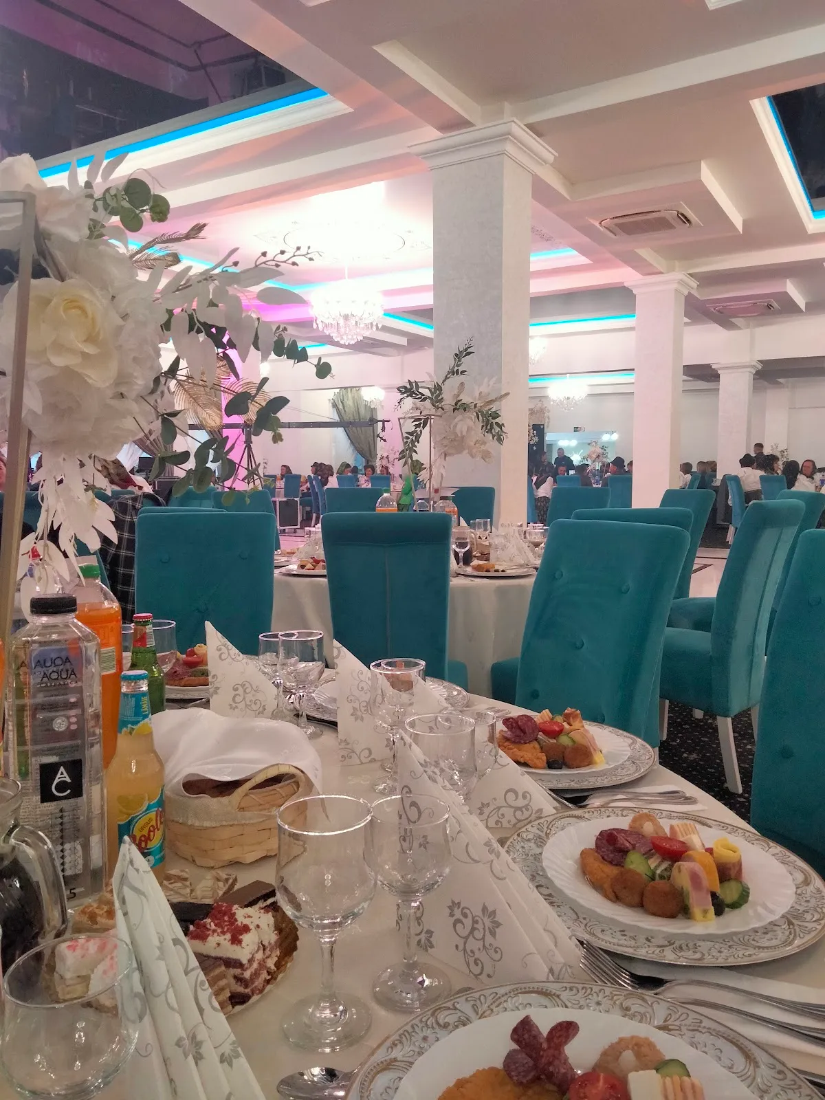 Crinul Imperial - Sală de evenimente - 5 Crinul Imperial - Sală de evenimente - 5