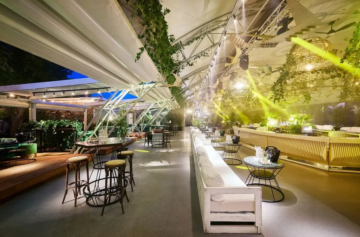 Fratelli Studios — ringul de dans, Bucuresti (foto 4)