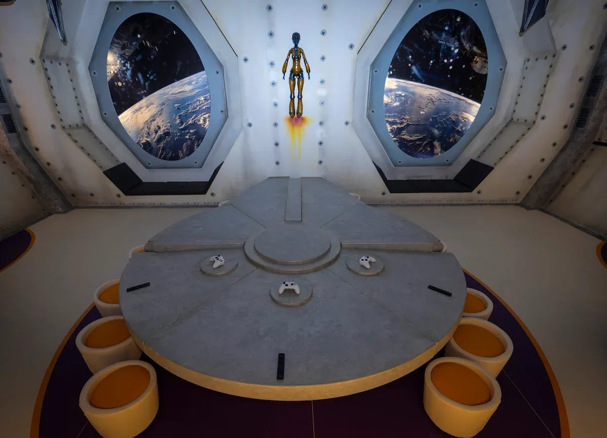 FriendsVille - Space Station - fotografie 2