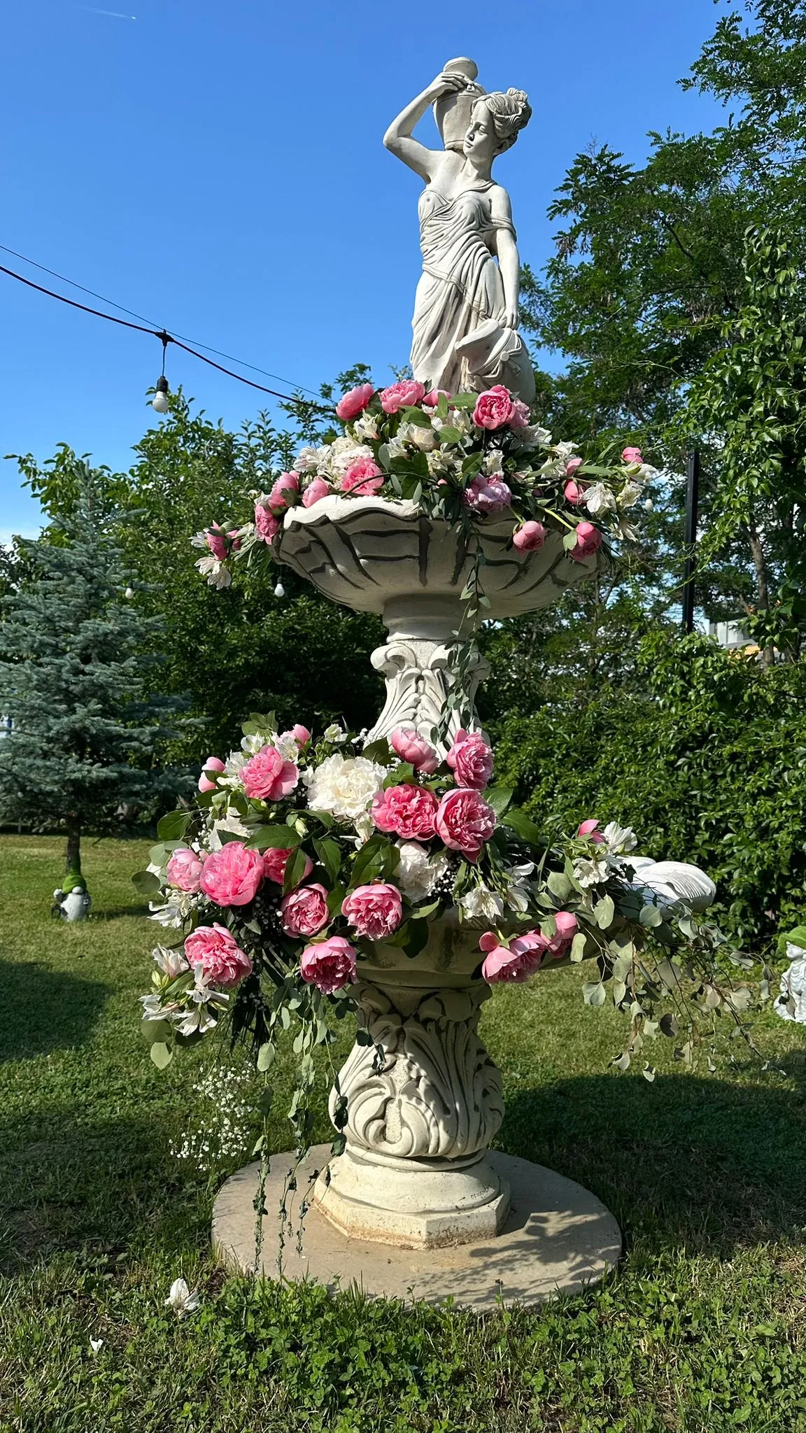 Gradina din Leordeni - fotografie 4