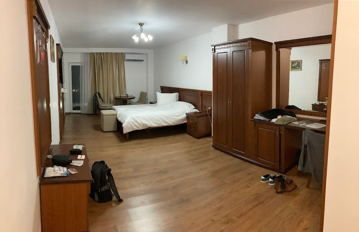 Hotel Restaurant Elite - 2 Hotel Restaurant Elite - 2