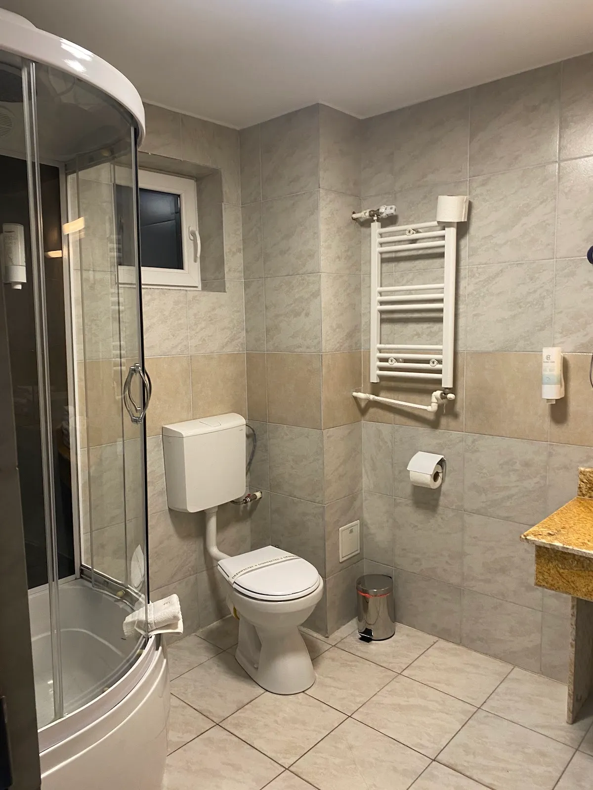 Hotel Restaurant Elite - 4 Hotel Restaurant Elite - 4