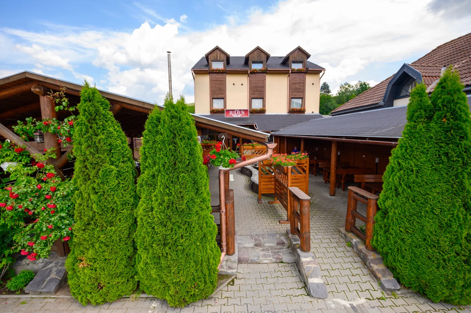 Juliu's Pension - fotografie 3