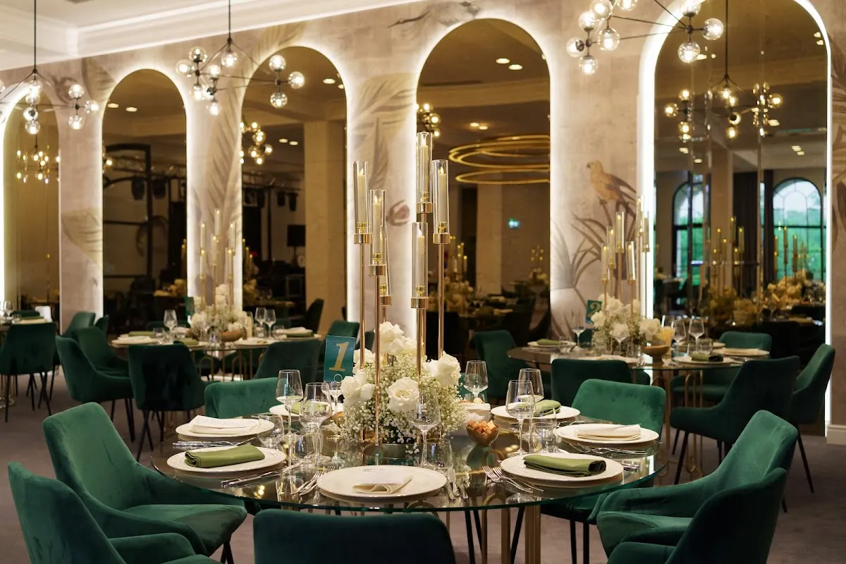 La Boheme Noblesse - Restaurant evenimente Pitești - 3 La Boheme Noblesse - Restaurant evenimente Pitești - 3