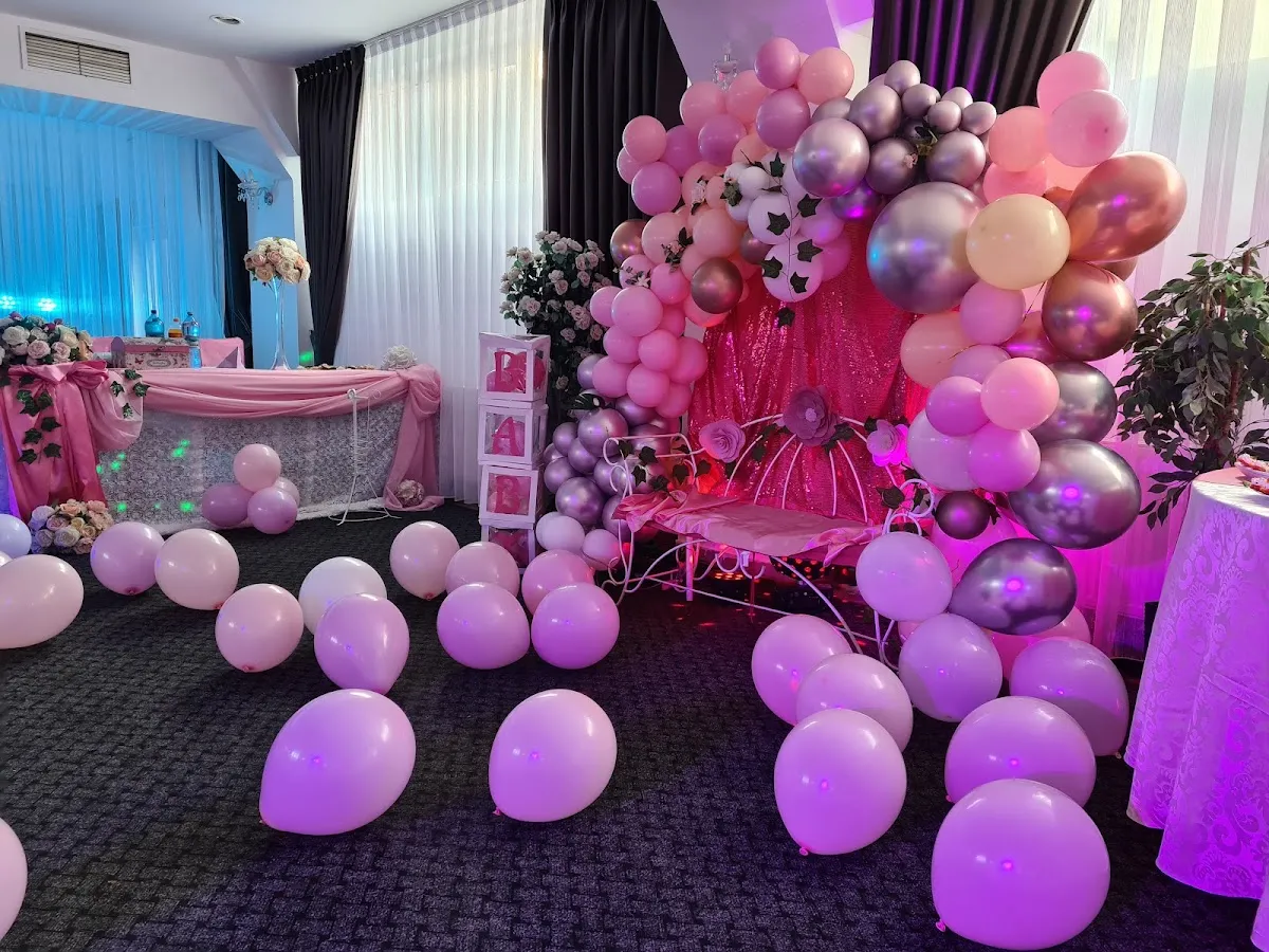 La Rousse events - 6 La Rousse events - 6