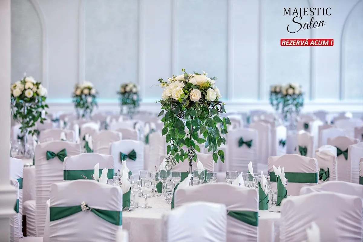 Majestic Salon - 1 Majestic Salon - 1
