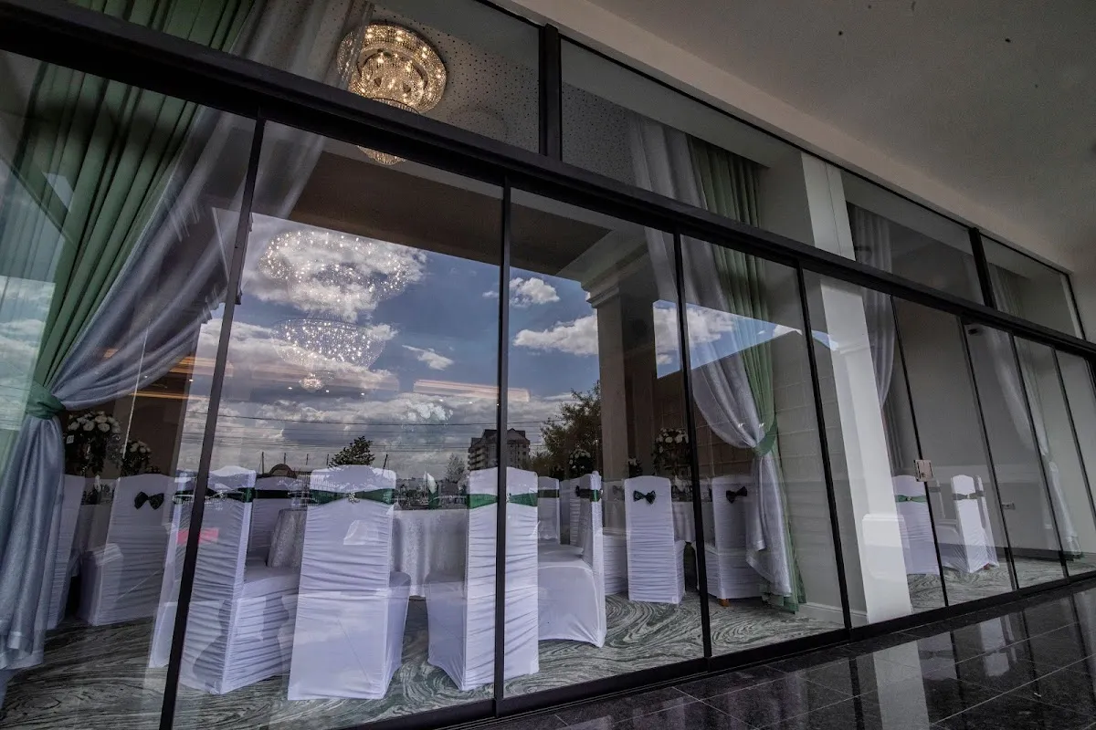 Majestic Salon - 3 Majestic Salon - 3