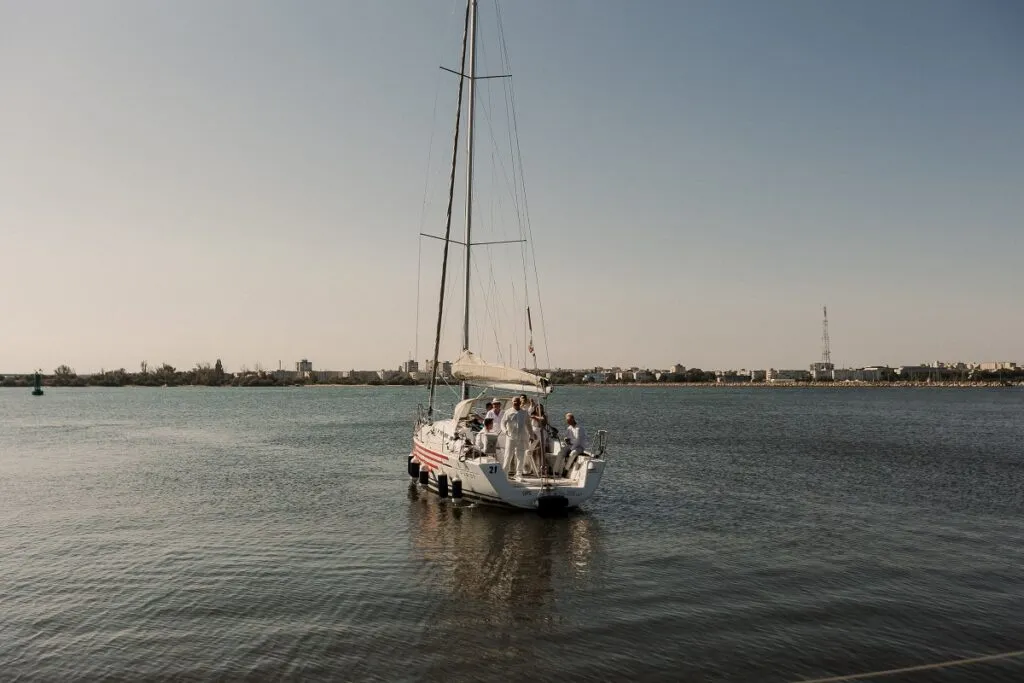 Redlotus - cununie civila pe mare - fotografie 3
