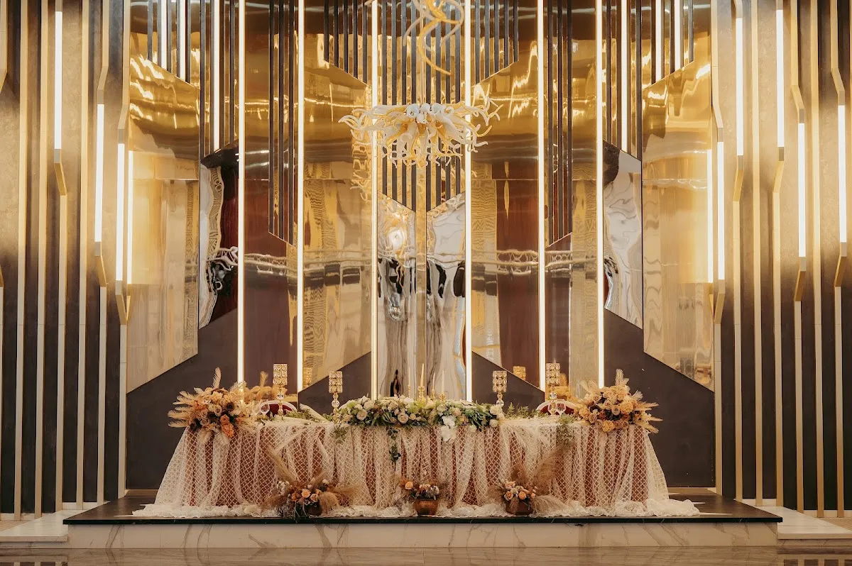 Regatto - 6 Regatto - 6