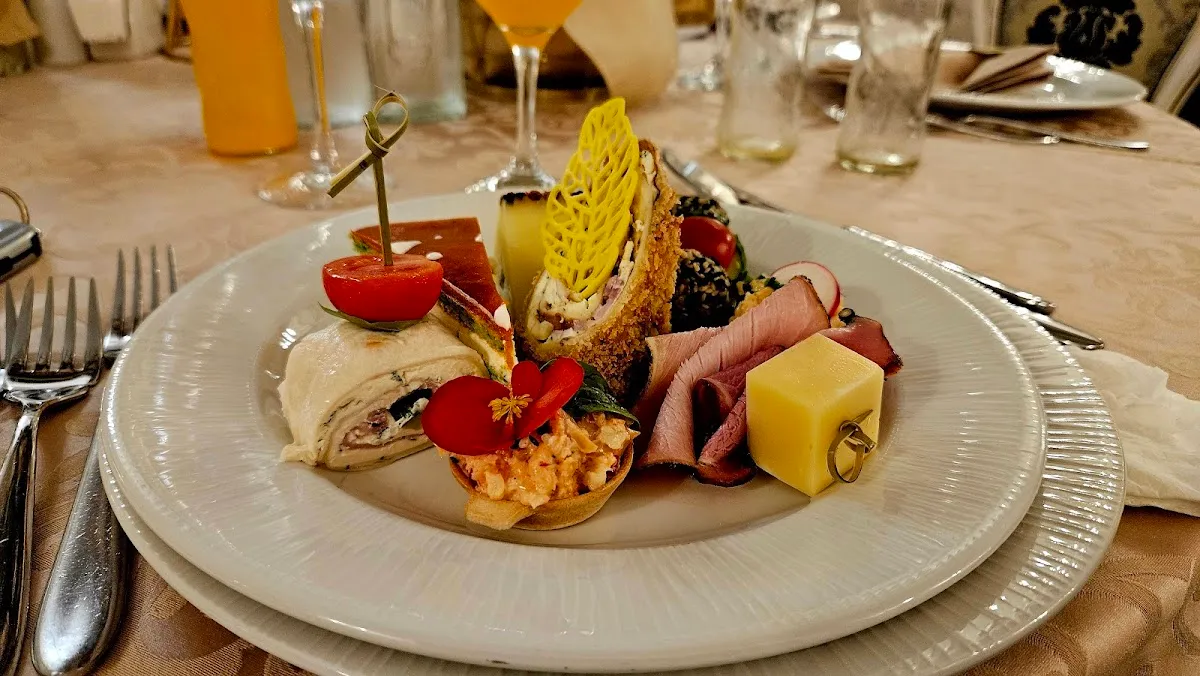 Restaurant "La Casa Cu Stuf" Brăila - fotografie 2