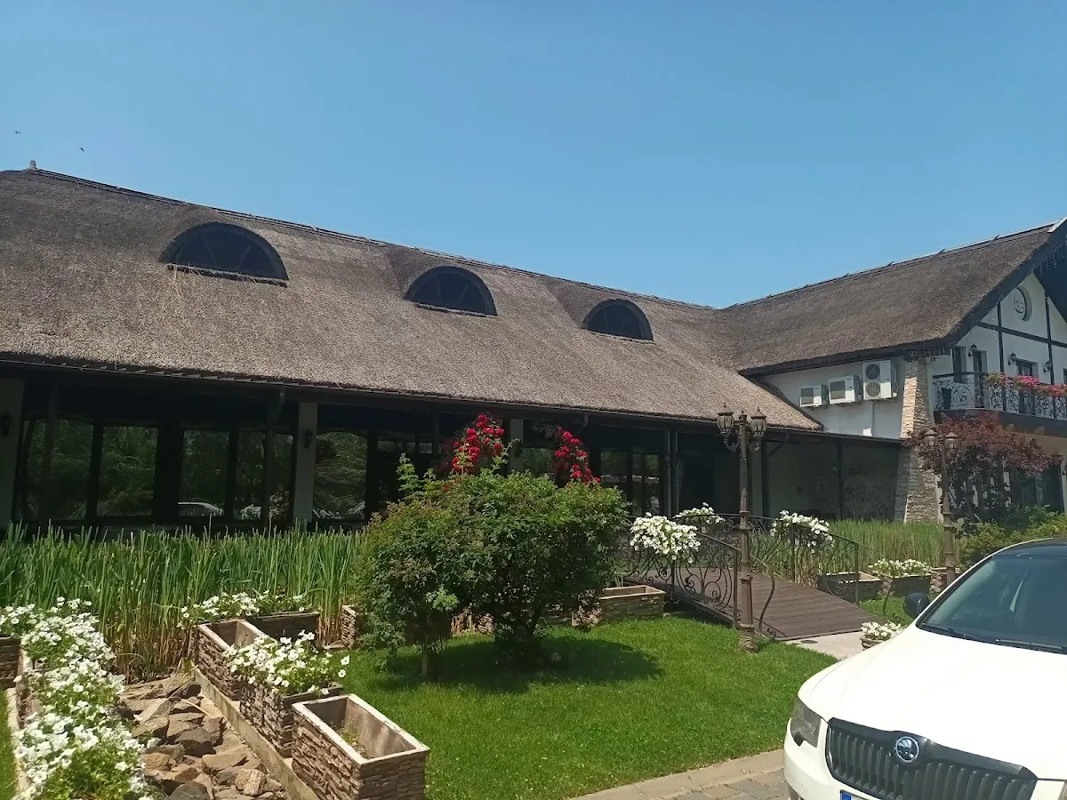 Restaurant "La Casa Cu Stuf" Brăila - fotografie 4