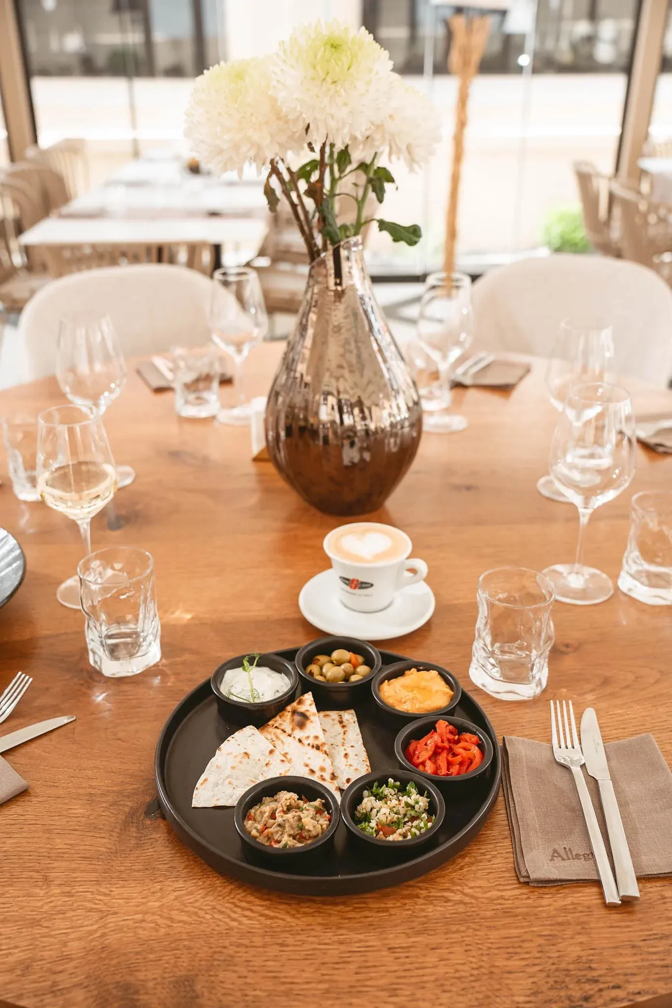 Restaurant Allegria — decor sală, Bihor (foto 5)