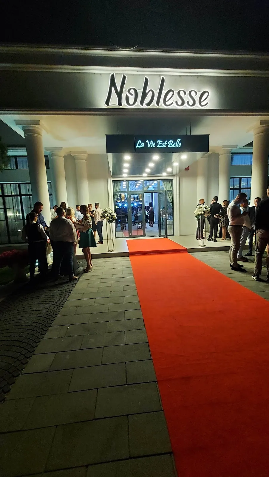 Restaurant Paradis Noblesse - 1 Restaurant Paradis Noblesse - 1