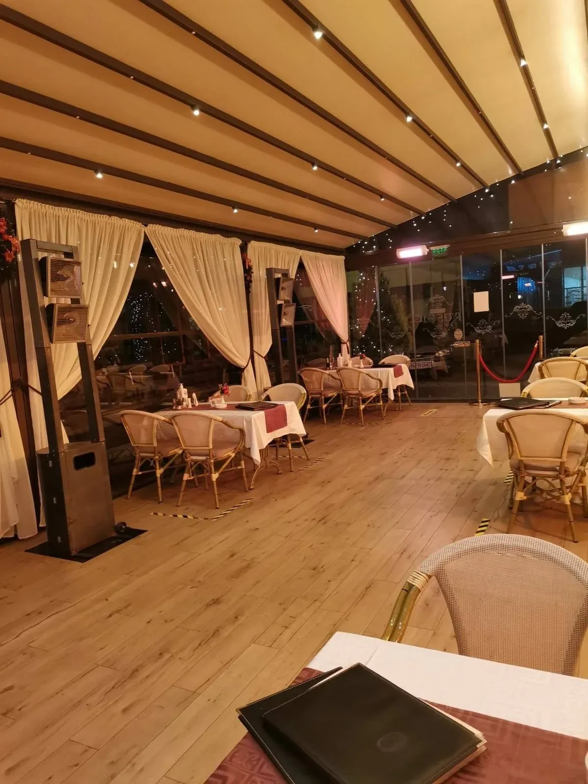 Restaurant Rustic - fotografie 5