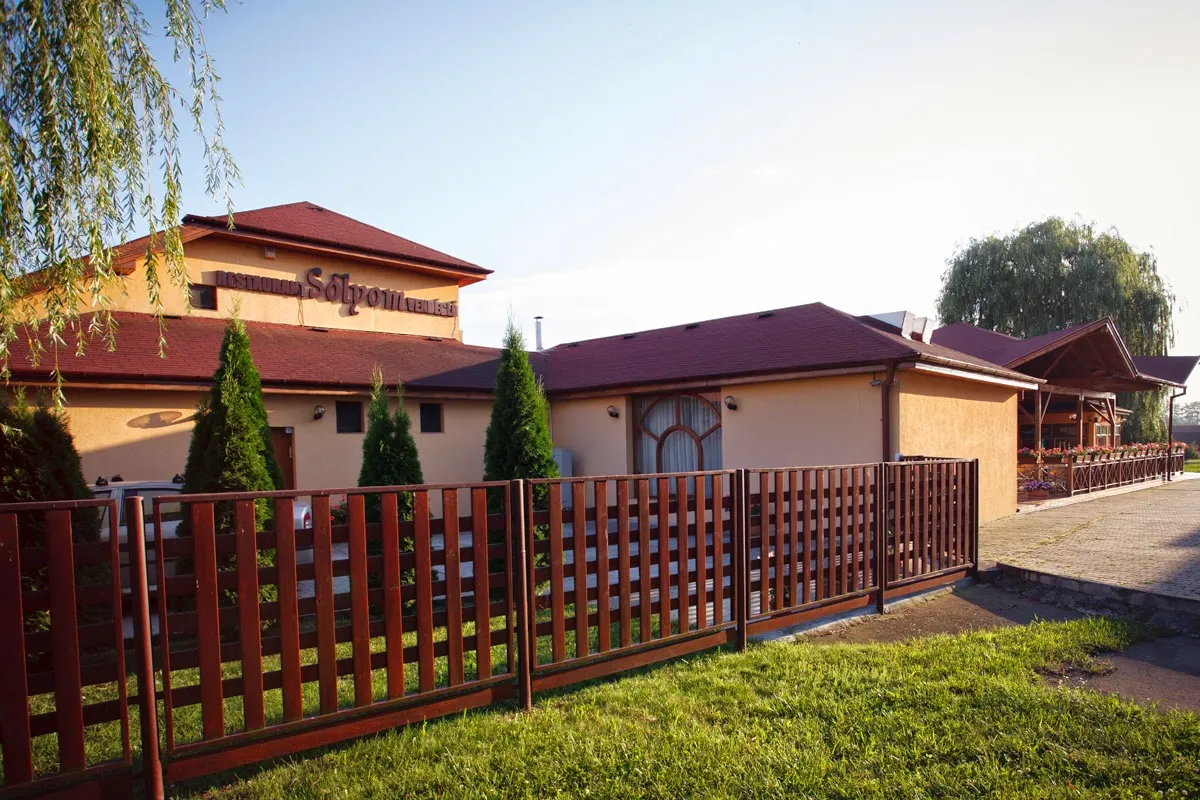 Restaurant Sólyom Vendéglő - 3 Restaurant Sólyom Vendéglő - 3