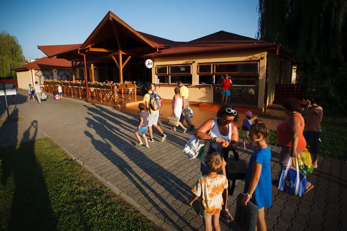 Restaurant Sólyom Vendéglő - 5 Restaurant Sólyom Vendéglő - 5