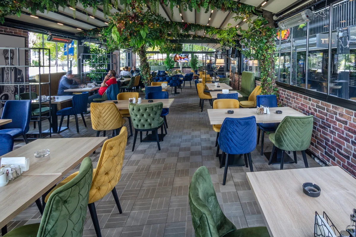 Restaurant Traffic - fotografie 2