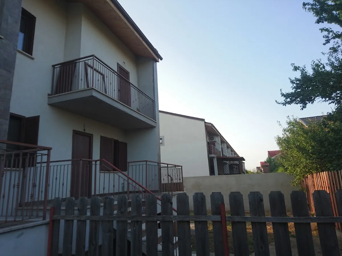 Salon Alma - 1 Salon Alma - 1