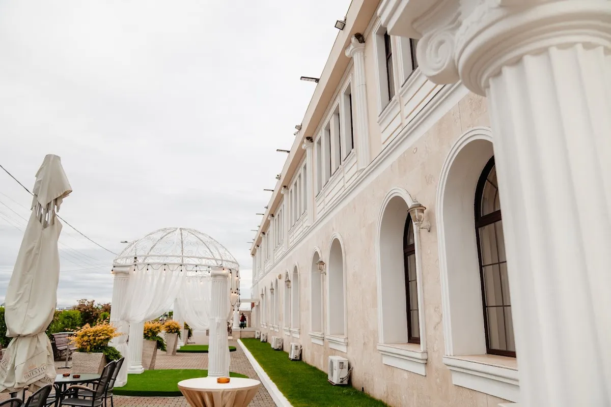 Salon Majestic Piteşti - 4 Salon Majestic Piteşti - 4