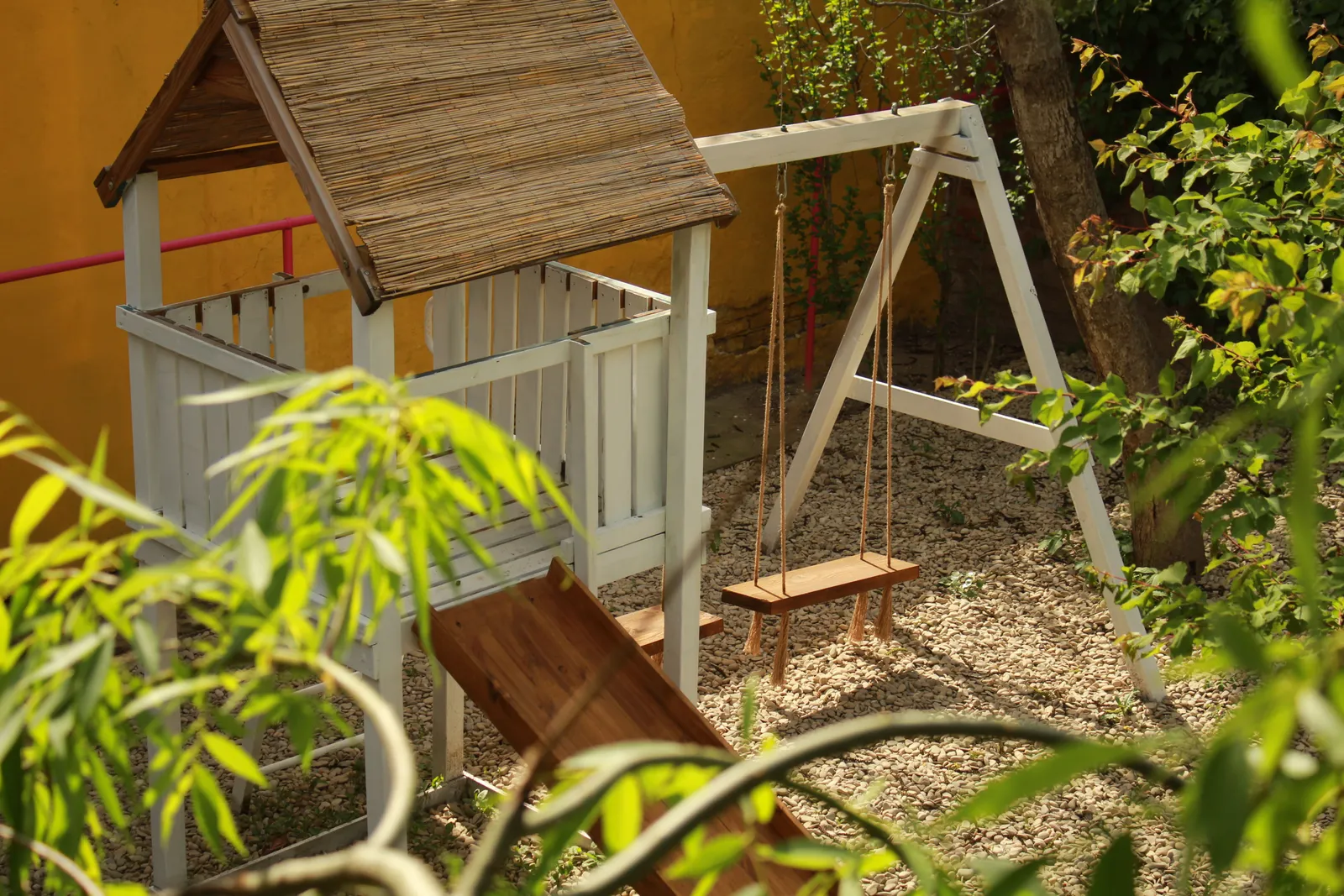 The Yellow House - fotografie 2