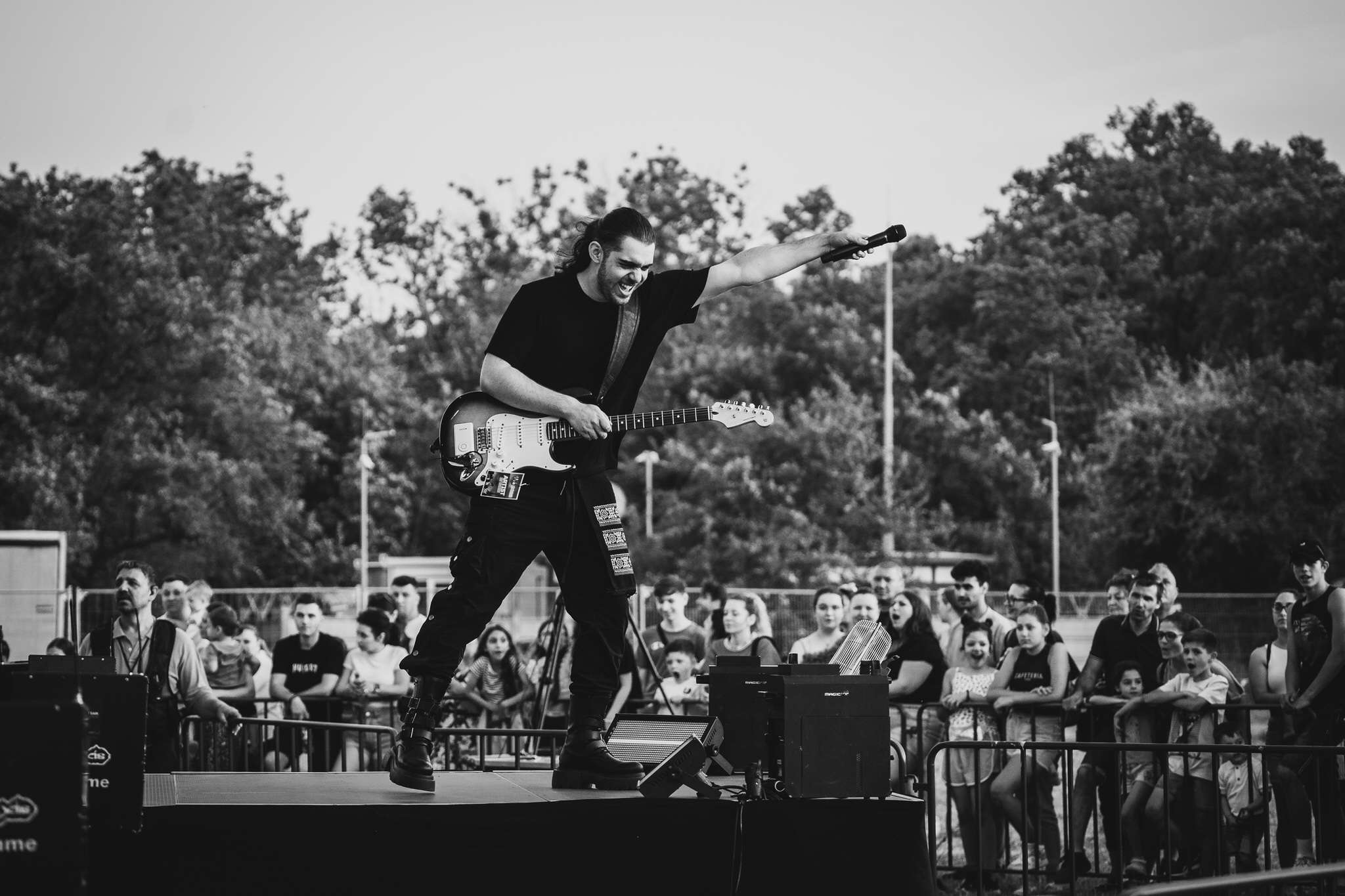 Kony Band – Trupă live premium pentru nunți și evenimente - fotografie 3