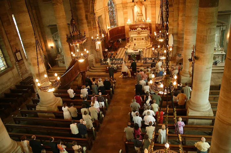 5 Idei de Binecuvântări și Ritualuri pentru Nunta Ta
